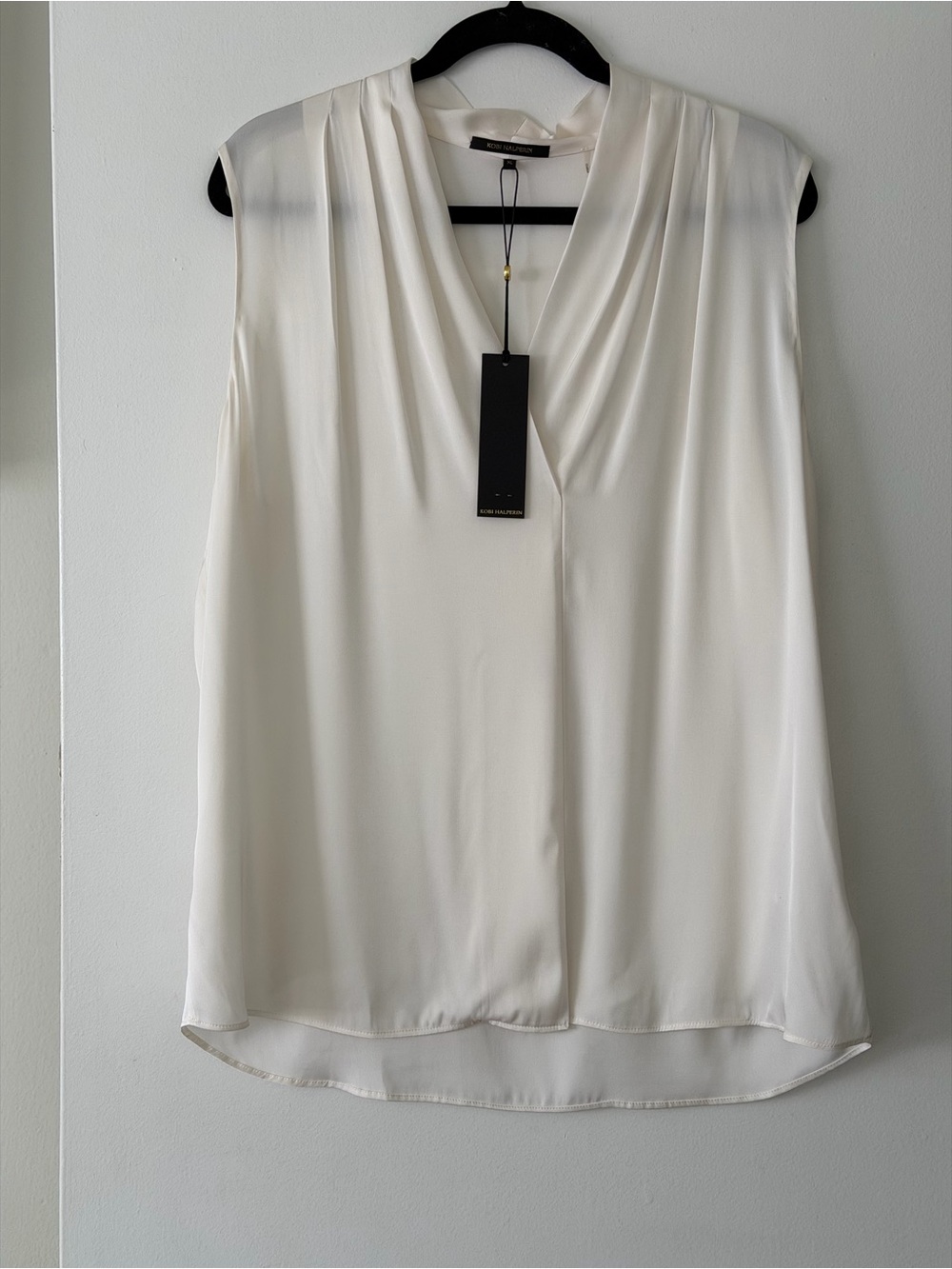 NWT Kobi Halperin Mila Silk Blend Pleated V-Neck Sleeveless Blouse - Size XL